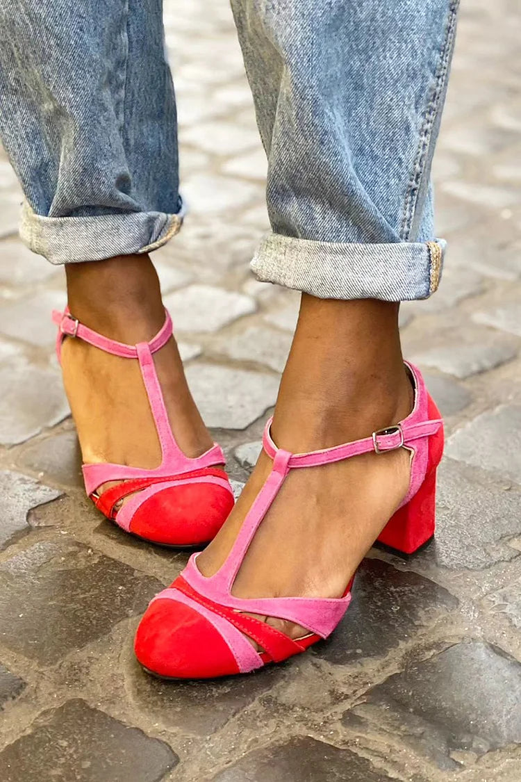 MAARTJE | FUCHSIA CHUNKY HACKEN MIT T-STRAP SCHNALLE UND FARBBLOCK